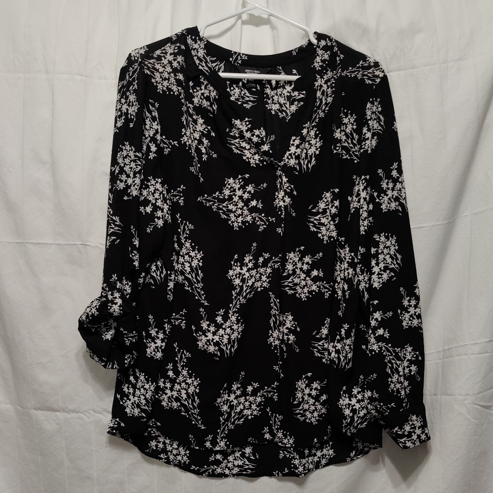 Any Item $10- Send an Offer (Purses Excluded)- Beautiful, silky, floral blouse
